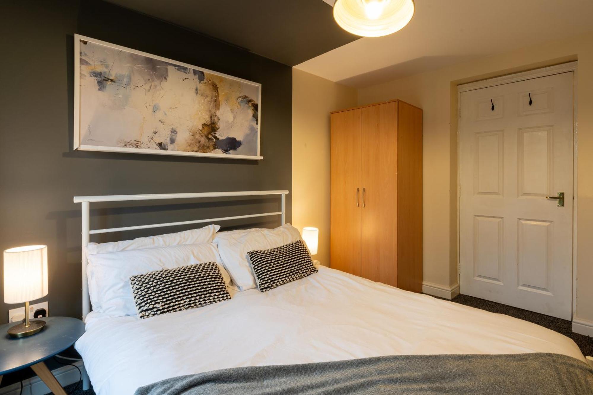 Aryas Apartments Oxford - Headington Екстериор снимка