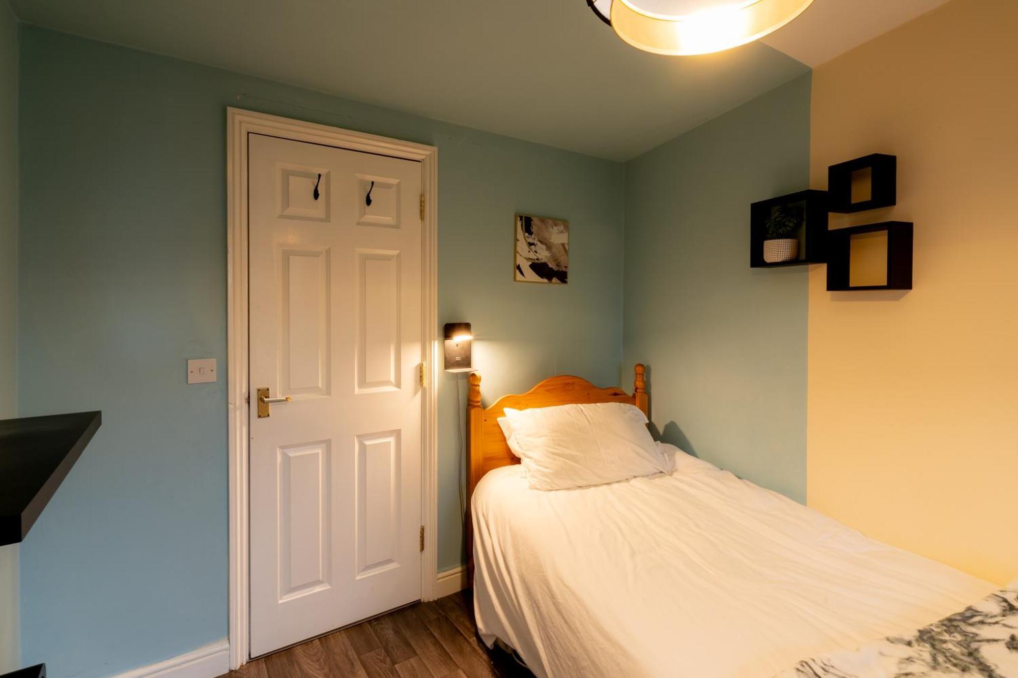 Aryas Apartments Oxford - Headington Екстериор снимка